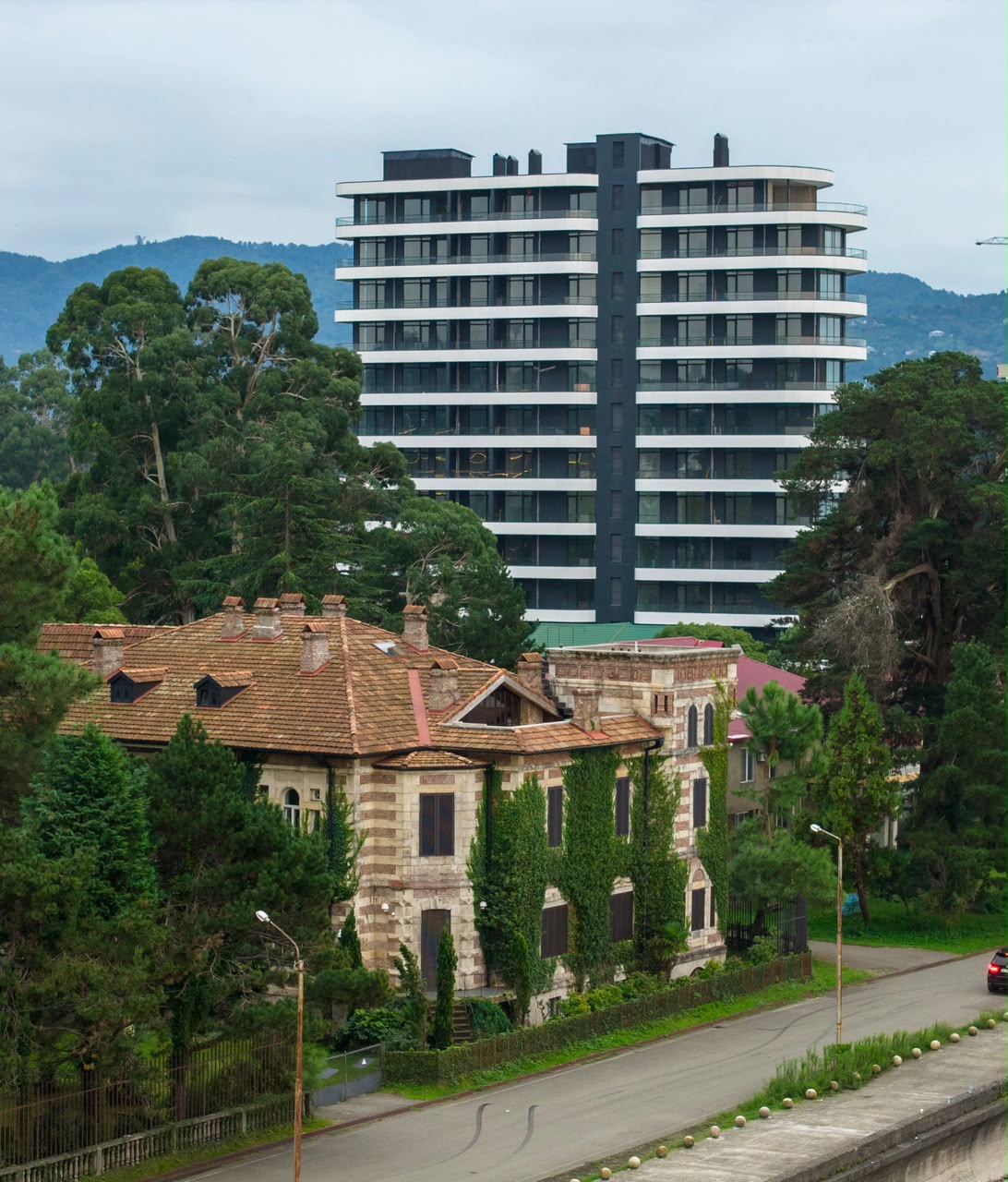 Magnificent apartments with views of the Black Sea, blue skies and green mountains on the sunny Chakvi beach is a world of sophistication